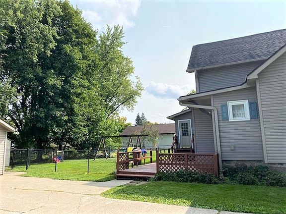 4th image of 1237 Superior St #N