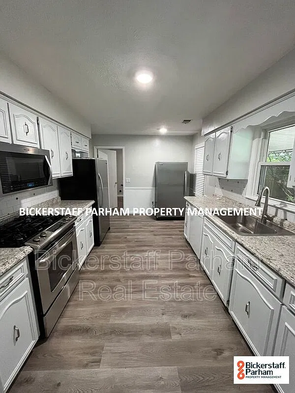 3 bed, 2.0 bath, 1509 sqft, $1,850 — Photo 3