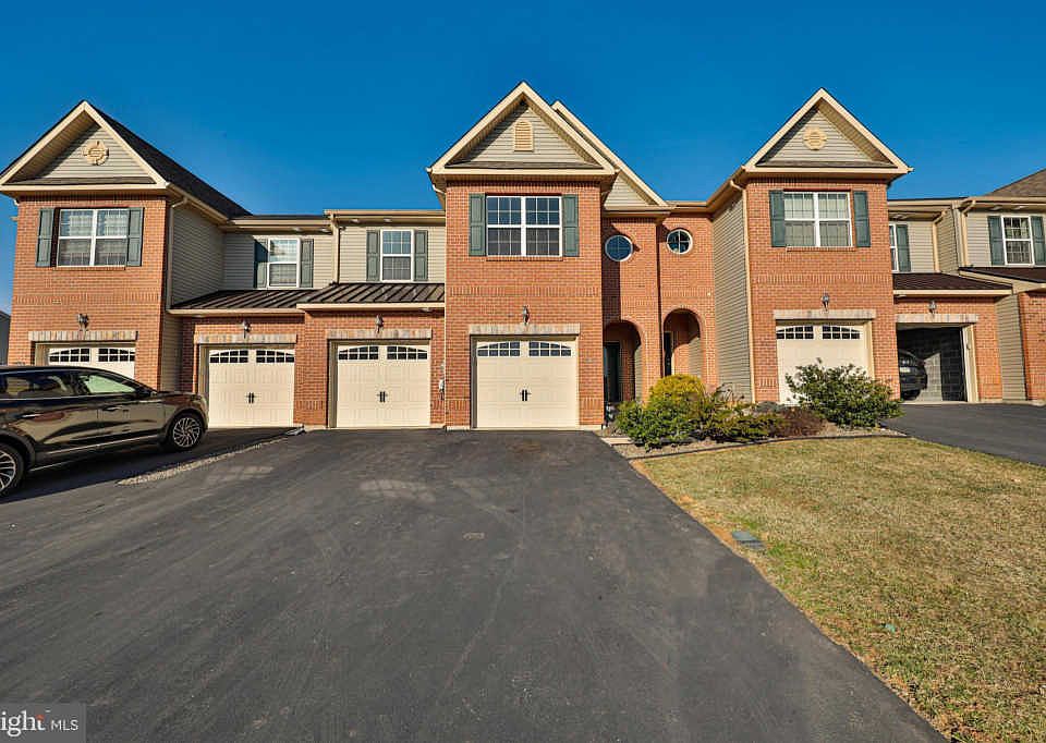 649 Mulberry Dr, Nazareth, PA 18064 Zillow