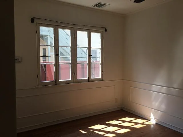 761 E Doran St — Photo 11