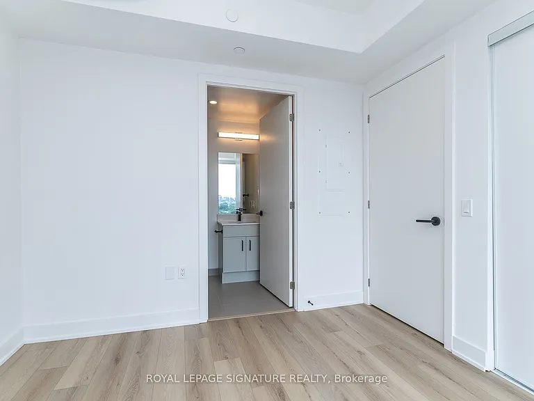 785 Dovercourt Rd #1105 — Photo 17