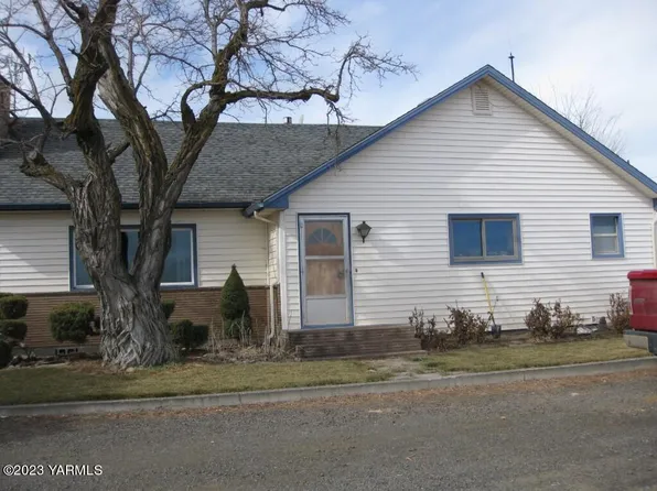 4920 Ridge Rd, Mabton, WA 98935