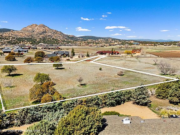 3rd image of 8905 N CALLAHAN Road #182