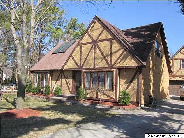 1st image of 1471 Bellinger St