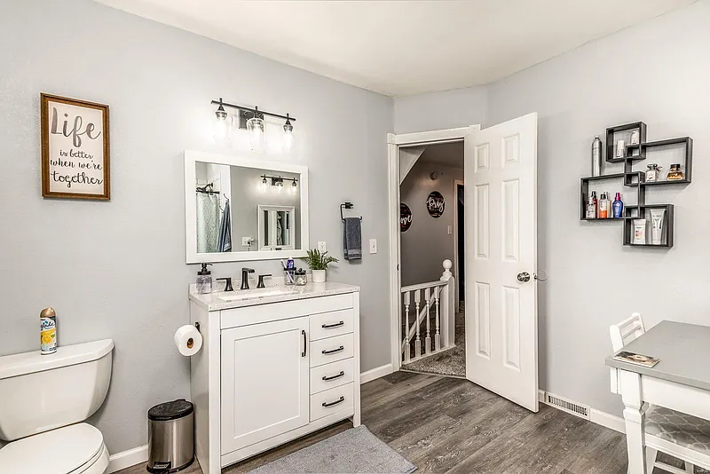 Thumbnail 13