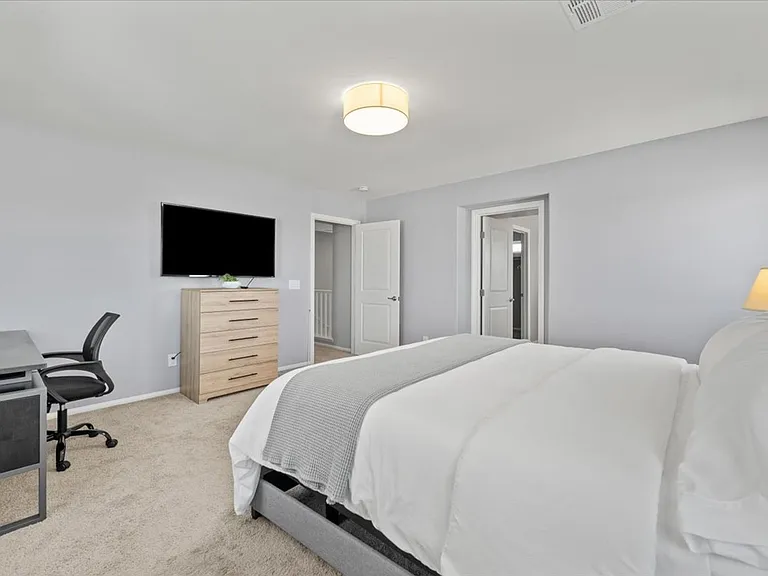 8524 Blazing Desert Ave — Photo 17