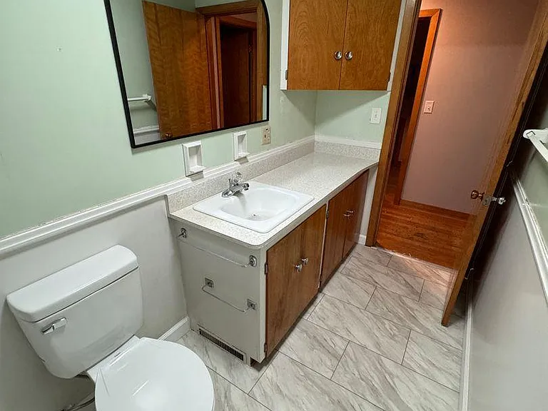 2770 Tremont Rd — Photo 59