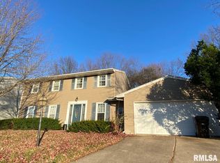 5716 N Eastvue Ct, Peoria, IL