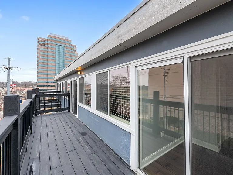 4544 Summit St — Photo 114
