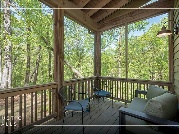 4th image of 428 Chestnut Ridge Road