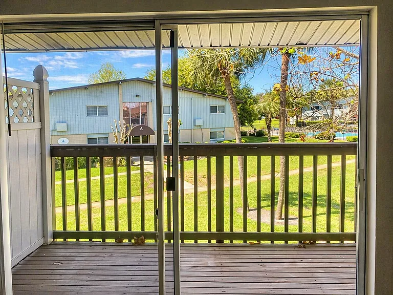 1695 Lee Rd #C206 — Photo 11