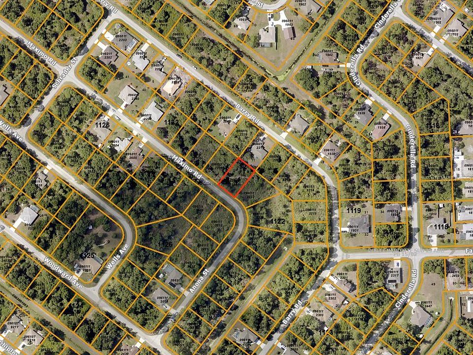 2nd image of 2789 Maximo Rd