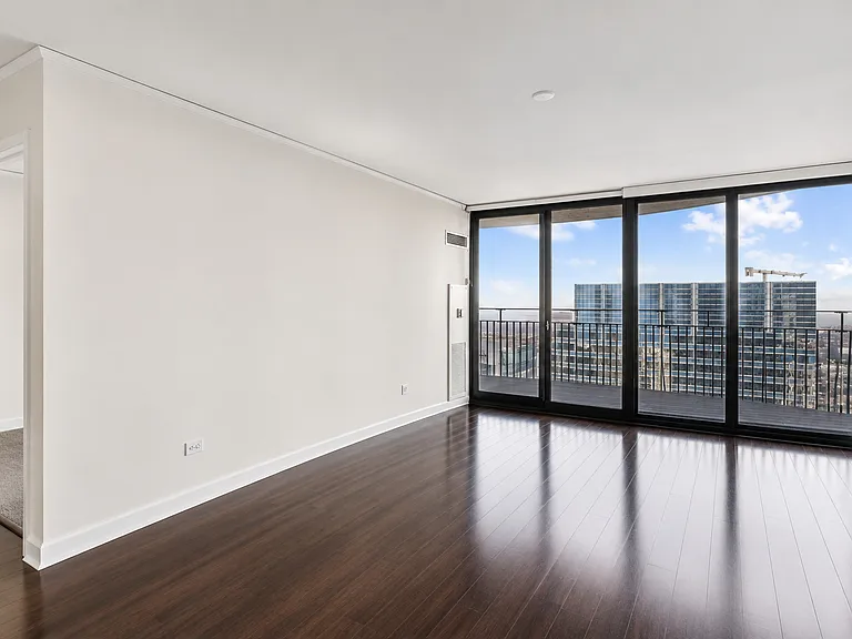 225 N Columbus Dr #7507 — Photo 10