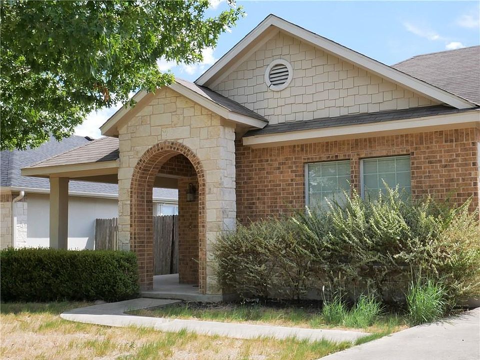 1st image of 219 Hyltin St