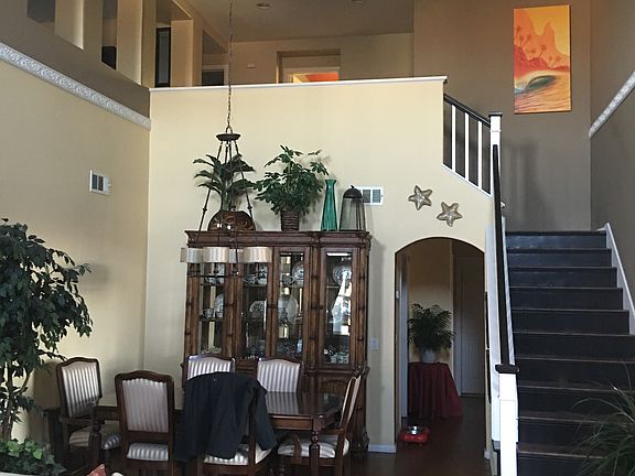 2nd image of 31928 Birchwood Dr
