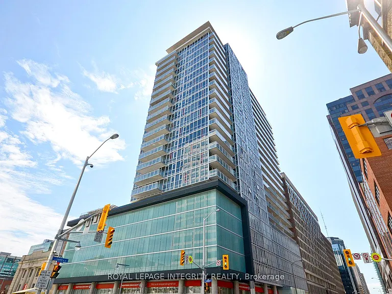 324 Laurier Ave W #1612 — Photo 1