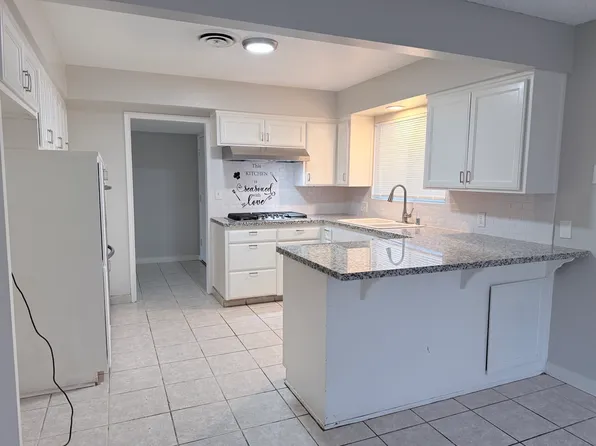 3525 University Ave, Bakersfield, CA 93306