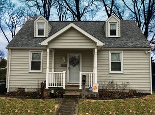 8111 Hillendale Rd, Parkville, MD 21234