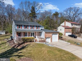 8238 Silver Run Ct, Pasadena, MD