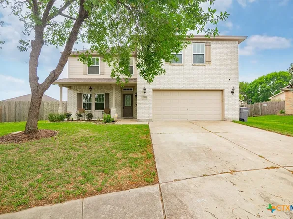 104 Red Oak Ct, Victoria, TX 77901