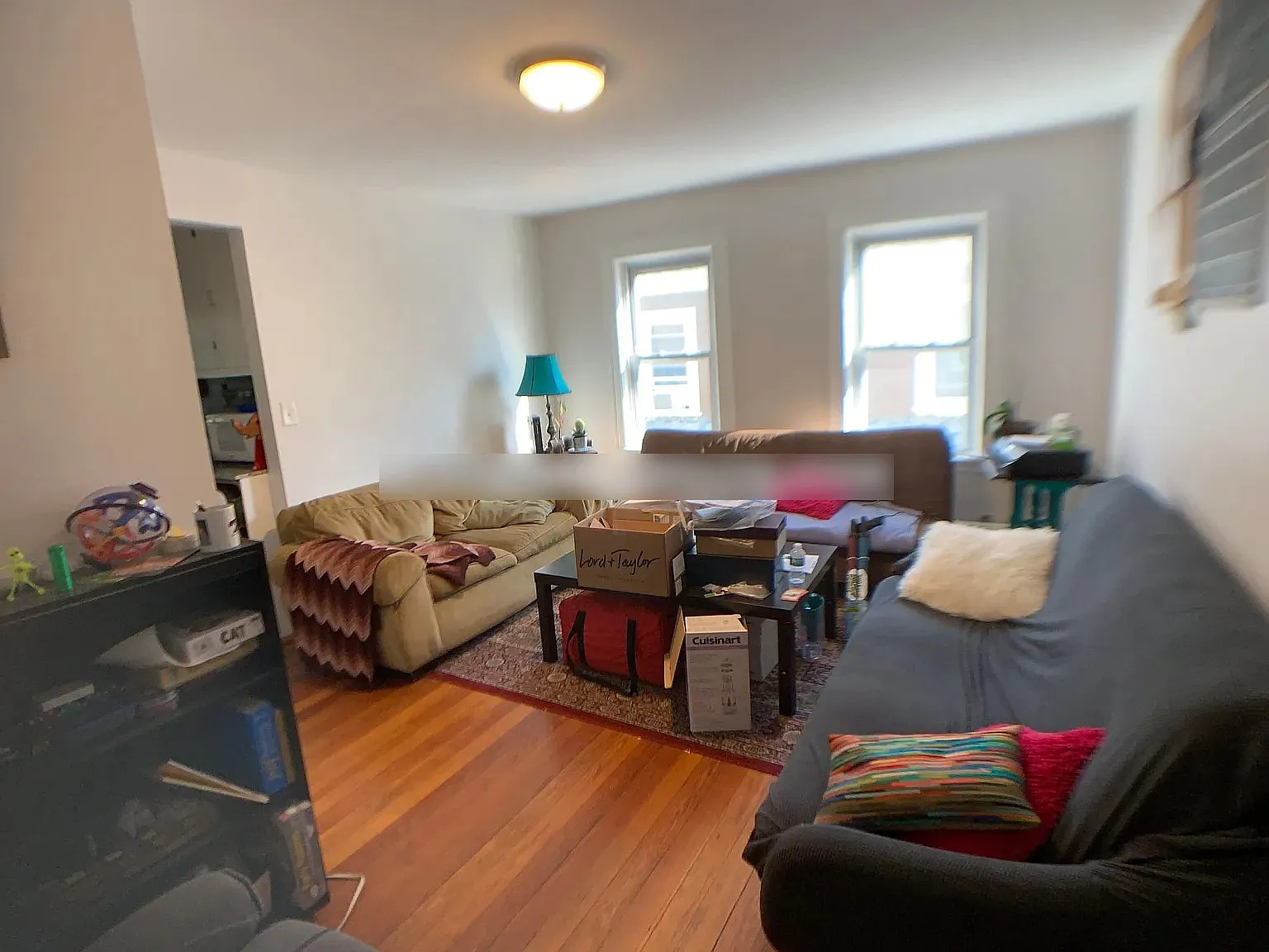 5 bed, 99999 sqft, $5,700 — Photo 3