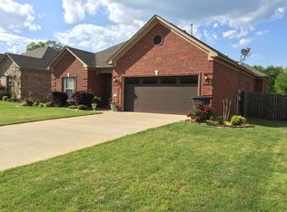 9 Oak Tree Cir, Conway, AR 72032