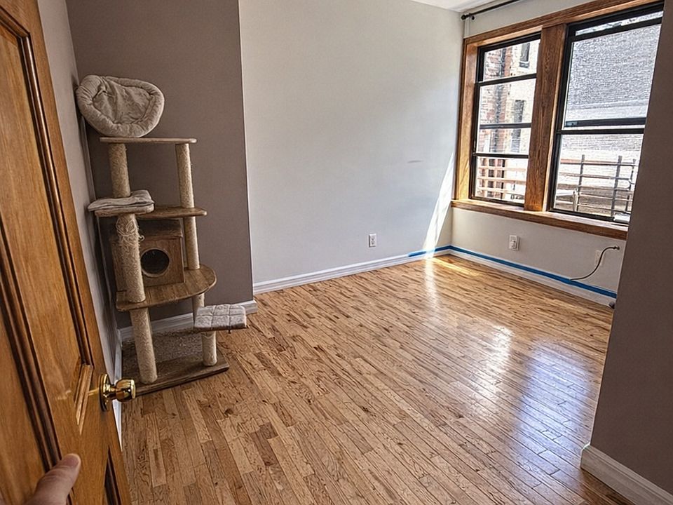 1st image of 2010 Ocean Ave APT B10