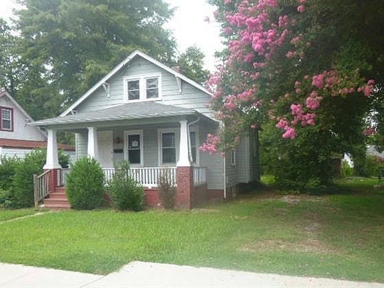1st image of 3407 Logandale Ave