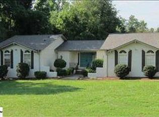 3 Peachtree Ln, Greer, SC 29651