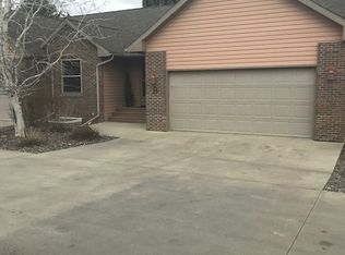 938 Highland Ave UNIT B, Sheridan, WY 82801