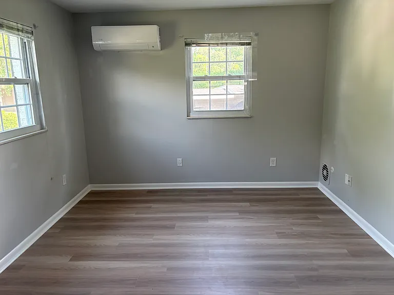30 Poinciana Dr #5 — Photo 3