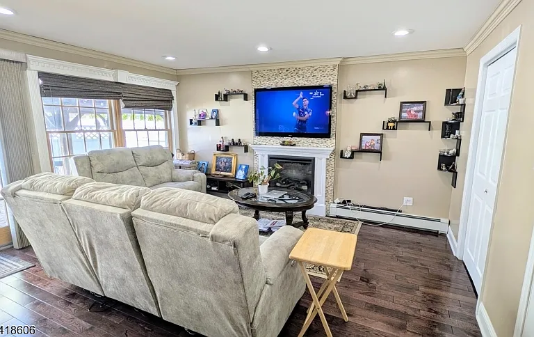 385 Allentown Rd — Photo 8
