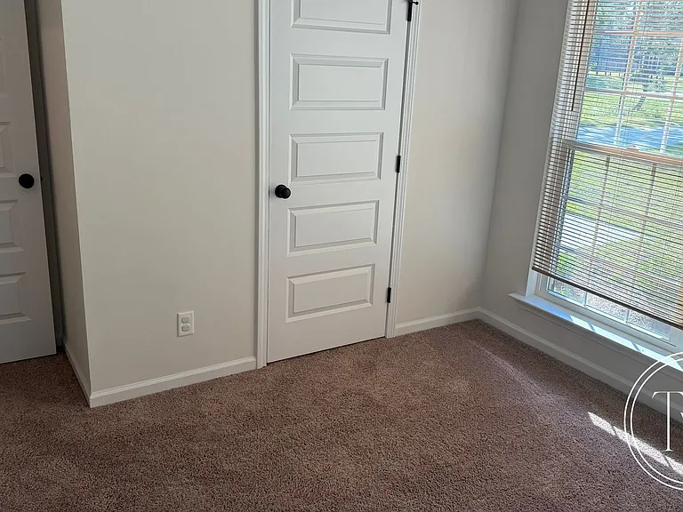 1479 SE Arnold Dr — Photo 12
