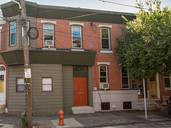 2nd image of 1548 E Berks St
