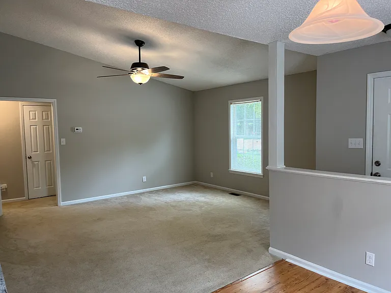 206 Grier St — Photo 8