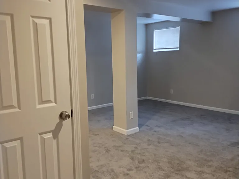 1920 Dallas Ave #5 — Photo 2