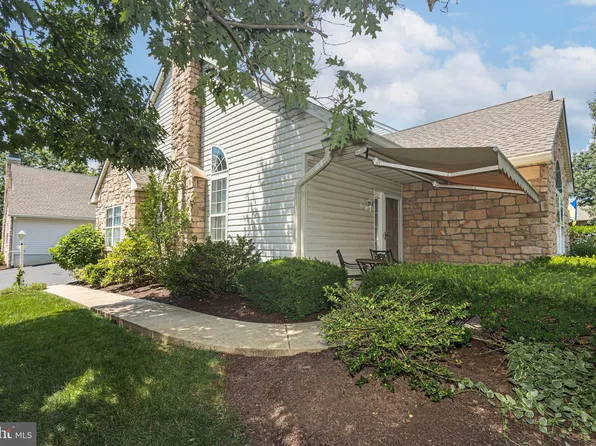 166 Sussex Ln, Souderton, PA 18964