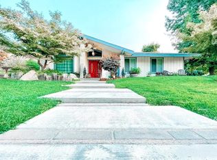 1337 W Flora Ave, Reedley, CA 93654