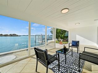 642 Boca Ciega Point Blvd S, Saint Petersburg, FL 33708