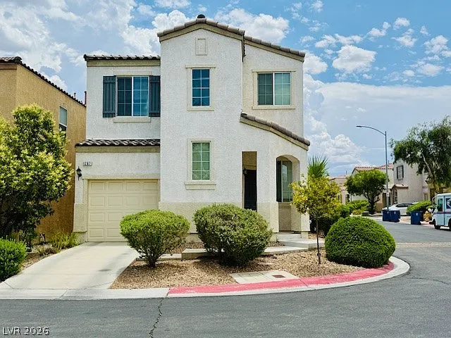 2 bed, 2.5 bath, 1304 sqft, $1,750 — Photo 2