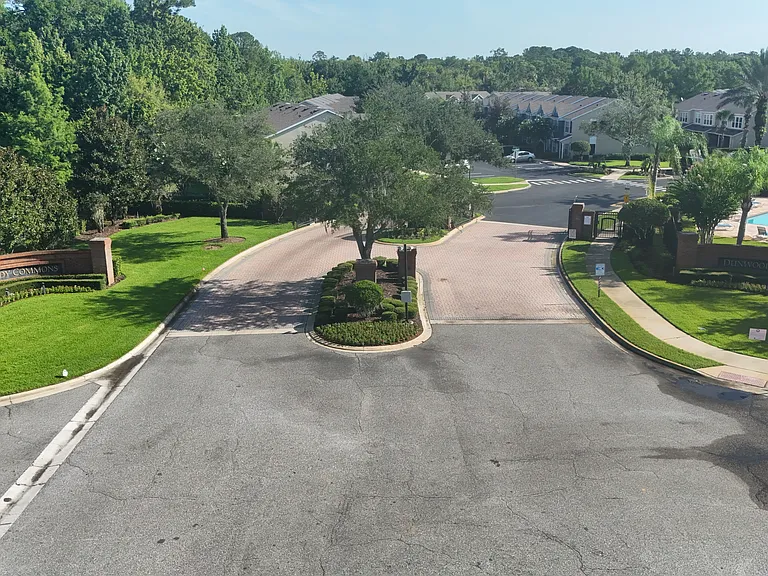 5166 Hawkstone Dr — Photo 19