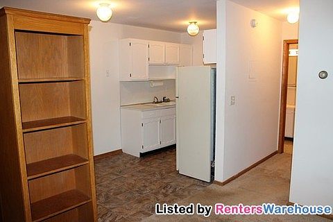 5th image of 529 17th Ave N APT 111