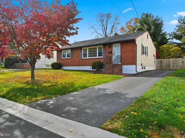 203 Garfield Ave, New Castle, DE 19720