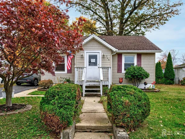 745 Cliffwood Ave, Keyport, NJ 07735