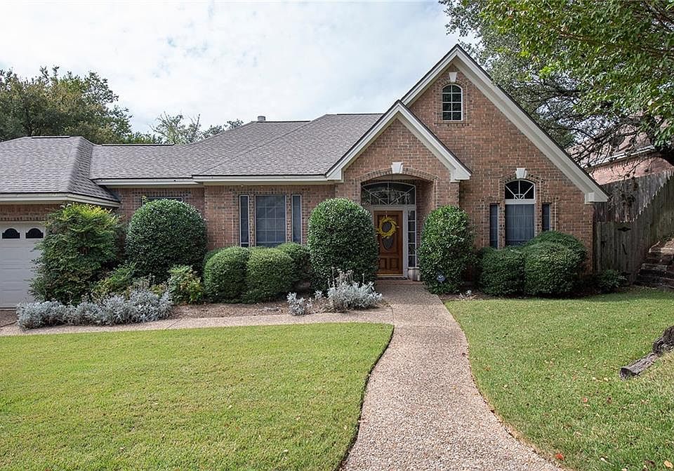 1st image of 8803 Tweed Berwick Dr