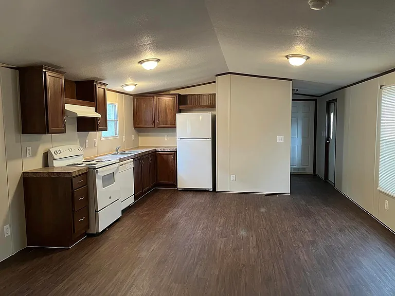 2207 N 1st St #SH104 — Photo 5