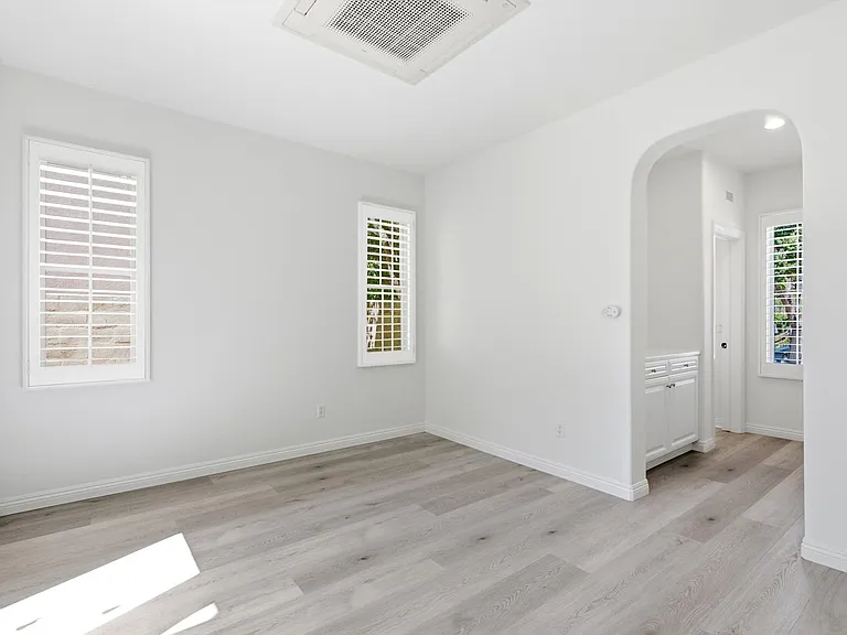 40 Paseo Lerida — Photo 48