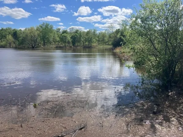 48 Ten Point Rd, Nocona, TX 76255