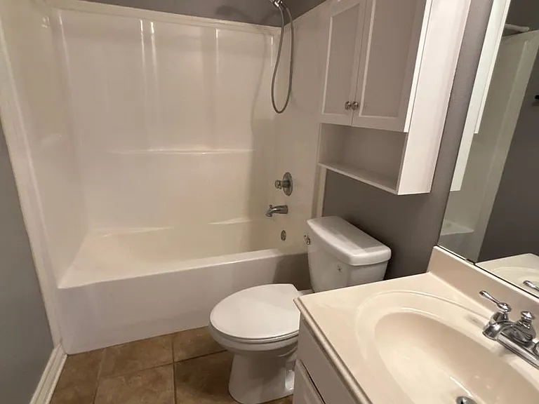 2218 Shumark Trl — Photo 11