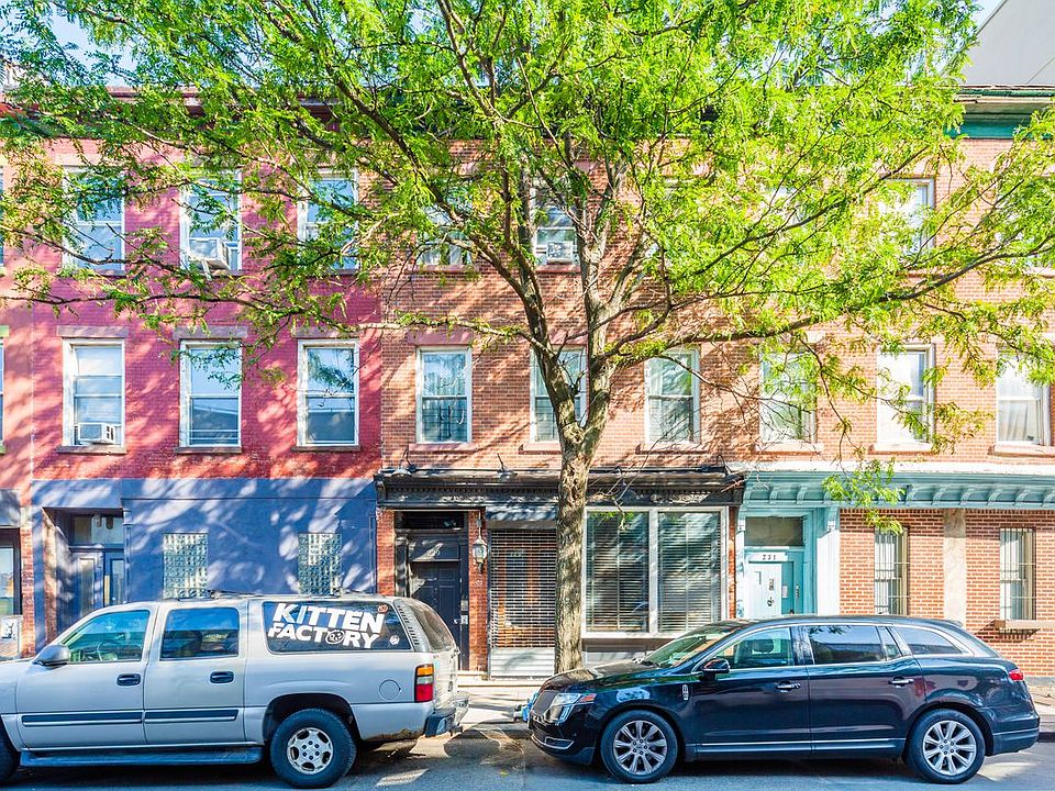 1st image of 229 Kent Ave Ste 1